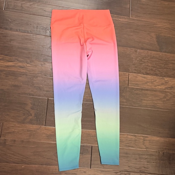 Beach Riot leggings Vibrant Gradient - Picture 5 of 5